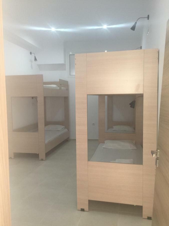 Sisifou Apartment Corinth ภายนอก รูปภาพ